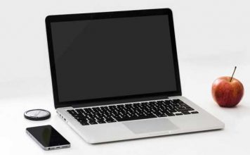 Спрос на ноутбуки Apple в России подскочил в полтора раза